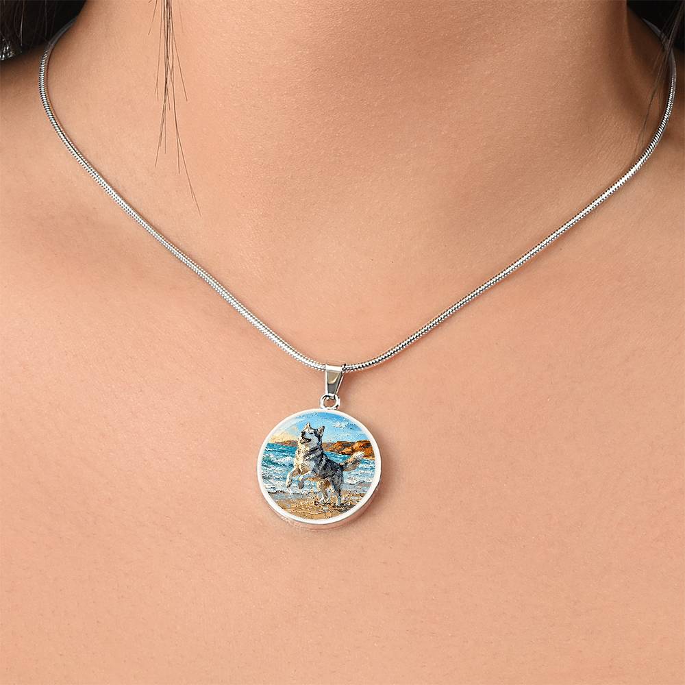 Beach Day - Husky Round Necklace