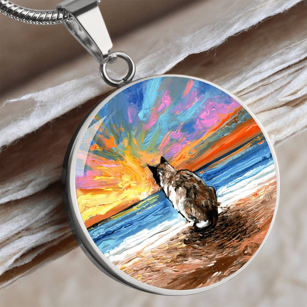 Beach Days - Snowshoe Round Necklace