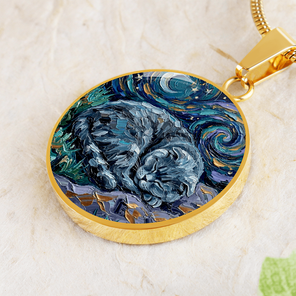 Sleepy Scottish Fold Round Necklace