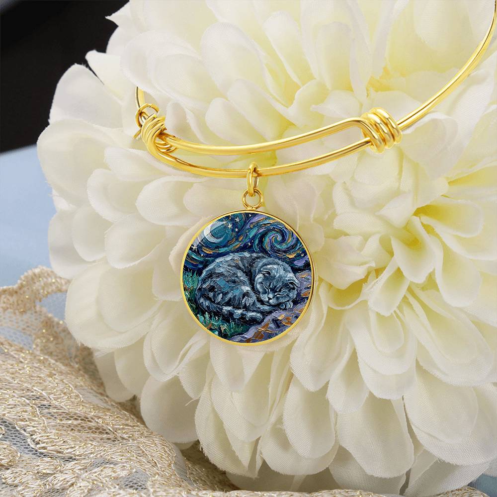 Sleepy Scottish Fold Round Charm Bracelet