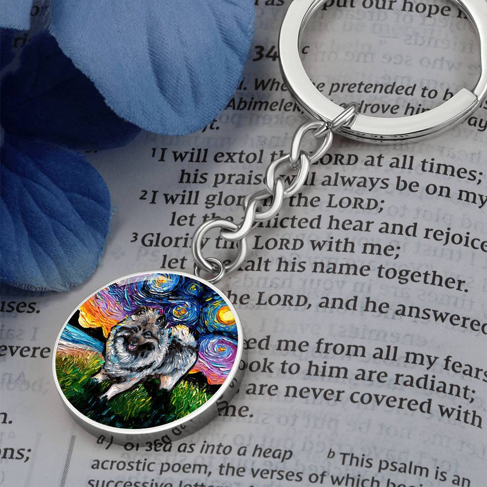 Keeshond Starry Night Round Keychain